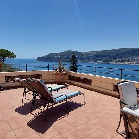 Appartamento Wonderful Duplex With A View Over Villefranchemer *