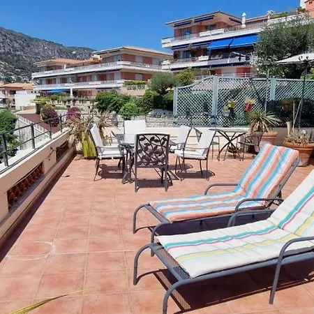 Wonderful Duplex With A View Over Villefranchemer Appartamento